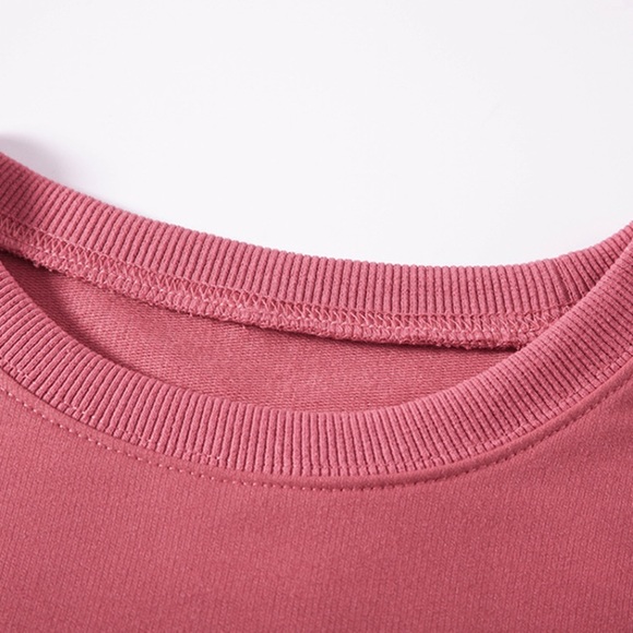 NWT🎉 Round Collar Skeleton Print Pullover - Picture 3 of 5